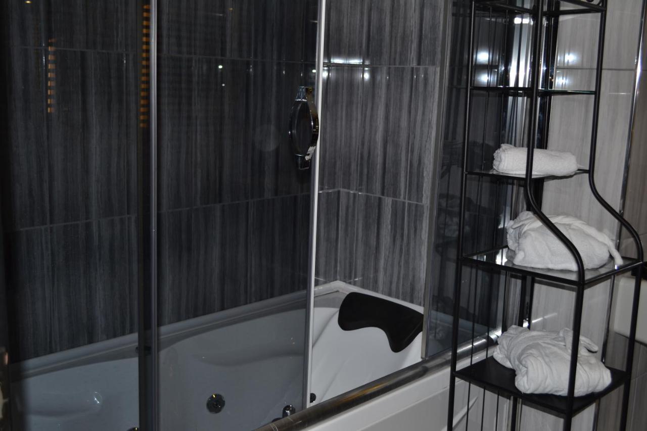 Gumus Palace Suites Istanbul Bagian luar foto
