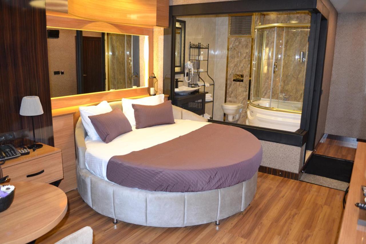 Gumus Palace Suites Istanbul Bagian luar foto
